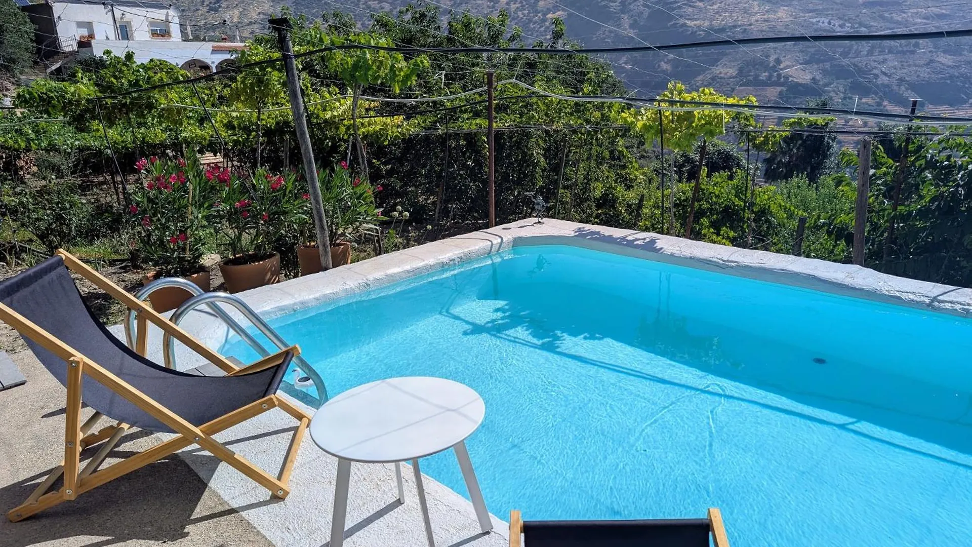 Dos Casas Rurales Juntas Ideal Para Grupos O Familias Grandes - El Cortijo Escondido Ohanes 0*,